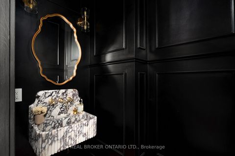 Photo 11 at 256 Major Street, University, Toronto