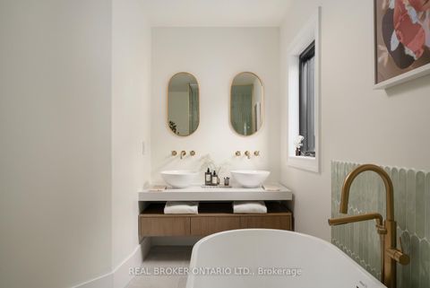 Photo 25 at 256 Major Street, University, Toronto