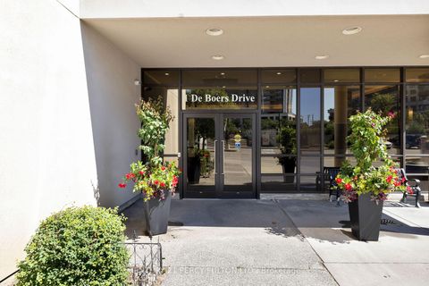 Photo 5 at 801 - 1 De Boers Drive, York University Heights, Toronto