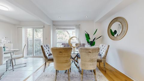 Photo 6 at 70 Maffey Crescent, Westbrook, Richmond Hill