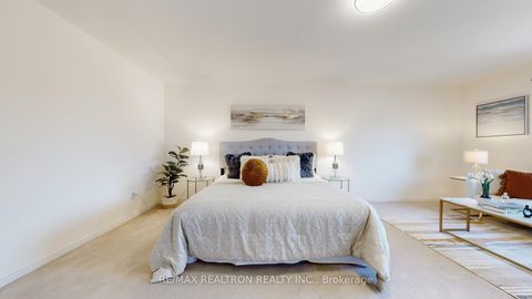 Photo 18 at 70 Maffey Crescent, Westbrook, Richmond Hill