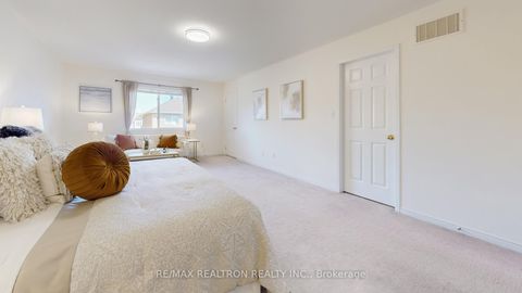 Photo 20 at 70 Maffey Crescent, Westbrook, Richmond Hill