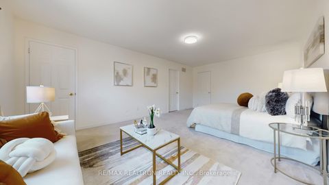 Photo 24 at 70 Maffey Crescent, Westbrook, Richmond Hill