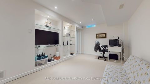 Photo 35 at 70 Maffey Crescent, Westbrook, Richmond Hill