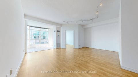 Photo 13 at SPH10 - 600 Queens Quay W, Waterfront Communities C1, Toronto