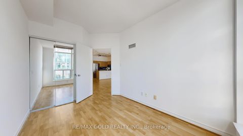 Photo 32 at SPH10 - 600 Queens Quay W, Waterfront Communities C1, Toronto