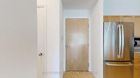 Photo 36 at SPH10 - 600 Queens Quay W, Waterfront Communities C1, Toronto