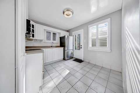 Photo 11 at 357 Drewry Avenue, Newtonbrook West, Toronto