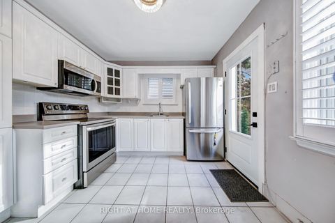 Photo 18 at 357 Drewry Avenue, Newtonbrook West, Toronto