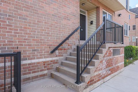 Photo 4 at 78 - 760 Lawrence Avenue W, Glen Park, Toronto