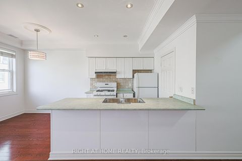 Photo 15 at 78 - 760 Lawrence Avenue W, Glen Park, Toronto