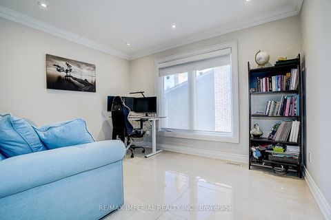 Photo 19 at 50 Kings Cross Avenue, Bayview Hill, Richmond Hill