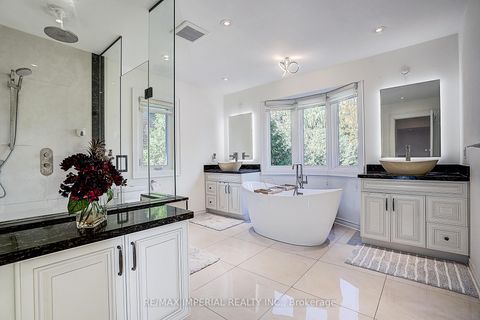 Photo 23 at 50 Kings Cross Avenue, Bayview Hill, Richmond Hill