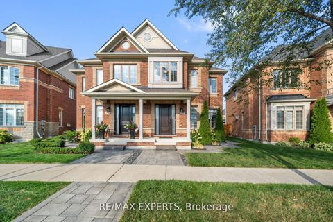 Photo 4 at 198 Moody Drive, Kleinburg, Vaughan