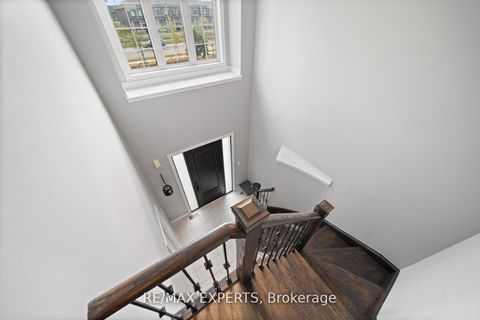 Photo 19 at 198 Moody Drive, Kleinburg, Vaughan