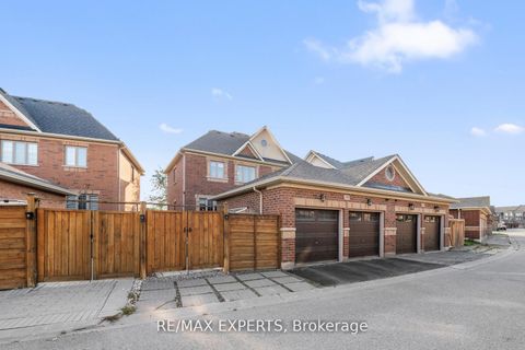 Photo 39 at 198 Moody Drive, Kleinburg, Vaughan