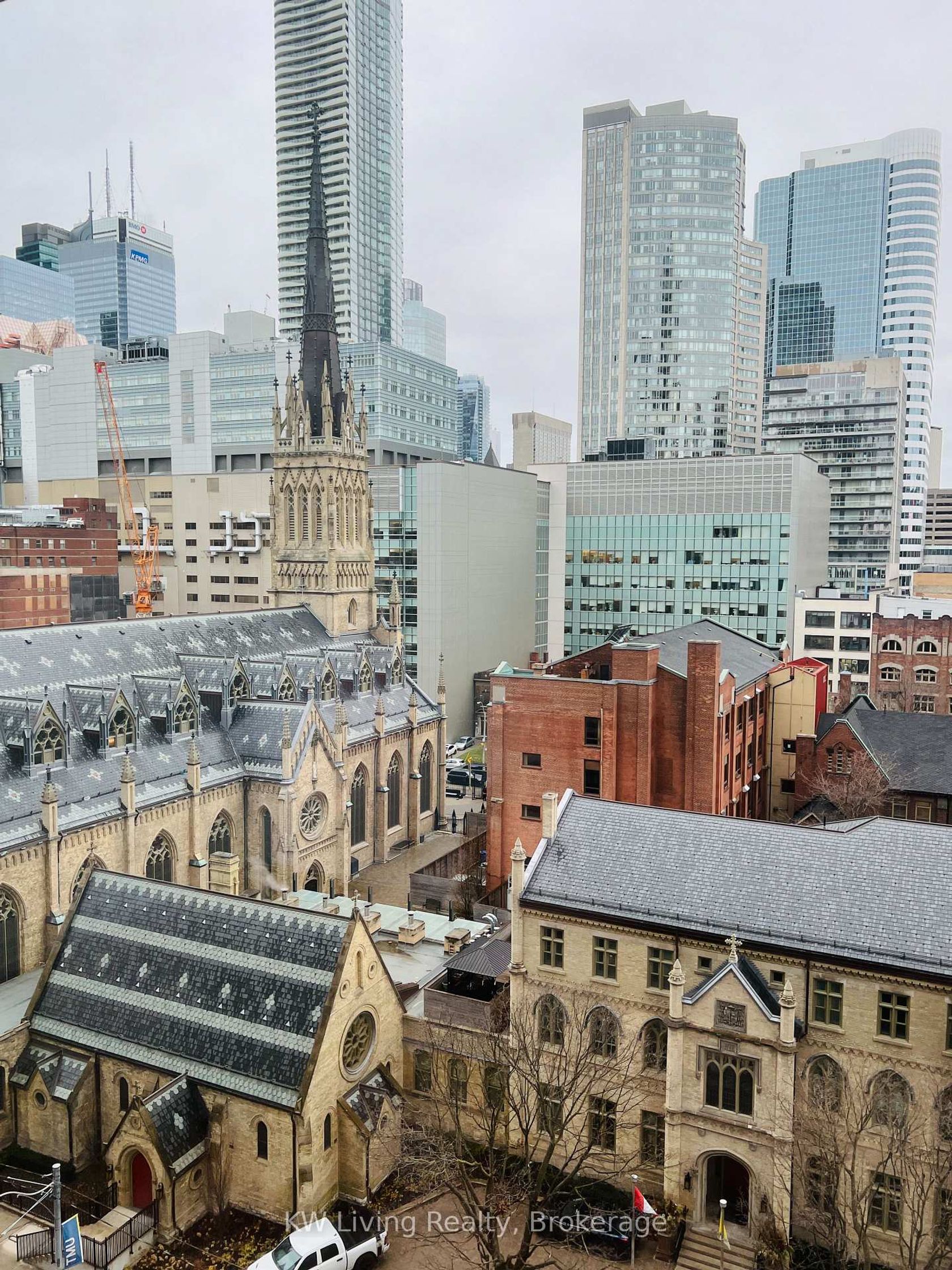 1008 - 82 Dalhousie Street, Yonge Corridor, Toronto by Loree Meneguzzi Real Estate 1008 - 82 Dalhousie Street, Yonge Corridor, Toronto