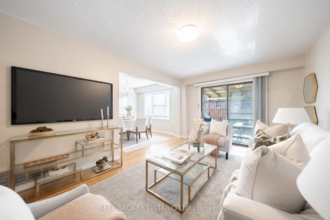 Photo 6 at 11 Blue Lagoon Court, Eglinton East, Toronto