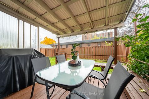 Photo 9 at 11 Blue Lagoon Court, Eglinton East, Toronto