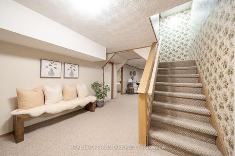 Photo 30 at 11 Blue Lagoon Court, Eglinton East, Toronto