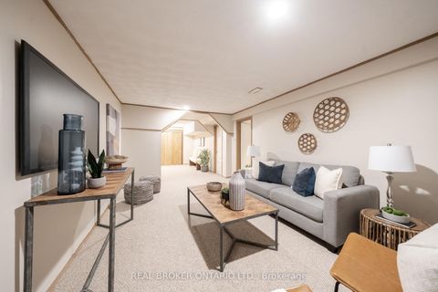 Photo 32 at 11 Blue Lagoon Court, Eglinton East, Toronto