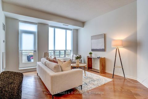 Photo 9 at 601 - 451 Rosewell Avenue, Lawrence Park South, Toronto