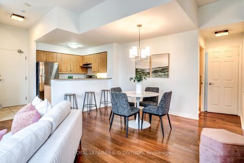 Photo 11 at 601 - 451 Rosewell Avenue, Lawrence Park South, Toronto