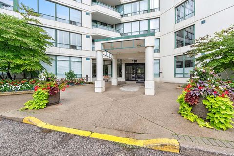 Photo 6 at 1402 - 110 Promenade Circle, Brownridge, Vaughan