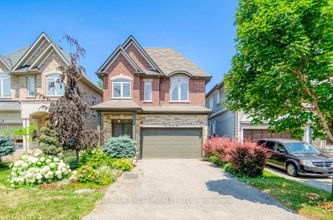 Photo 0 at 166 Townsgate Drive, Yorkhill, Vaughan