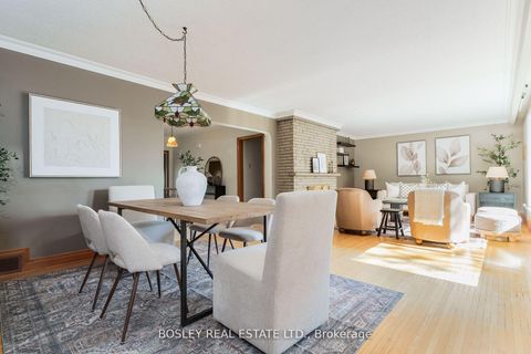 Photo 7 at 25 Ayre Point Road, Cliffcrest, Toronto