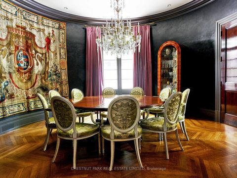 Photo 3 at 10 Shorncliffe Avenue, Casa Loma, Toronto