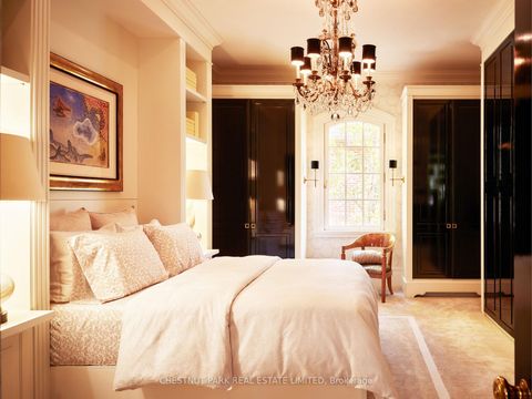 Photo 19 at 10 Shorncliffe Avenue, Casa Loma, Toronto