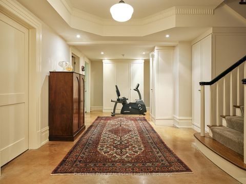 Photo 24 at 10 Shorncliffe Avenue, Casa Loma, Toronto