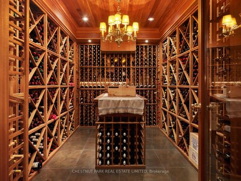 Photo 27 at 10 Shorncliffe Avenue, Casa Loma, Toronto