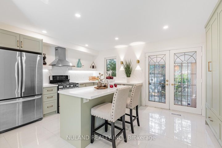 Photo 18 at Unit A - 3036 Bayview Avenue, Willowdale East, Toronto