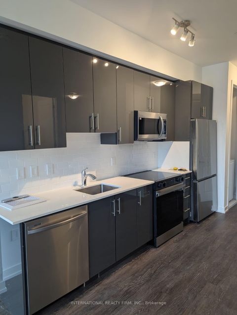 Photo 3 at 102 - 556 MARLEE Avenue, Glen Park, Toronto