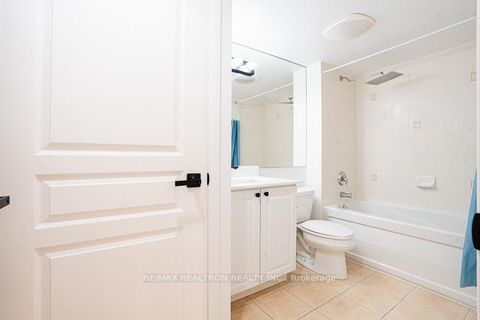 Photo 20 at 808 - 18 Yonge Street, Waterfront Communities C1, Toronto