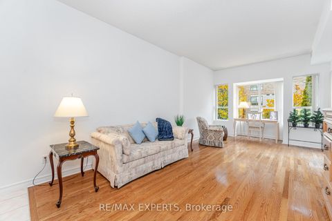 Photo 19 at 121 Woodbridge Avenue, West Woodbridge, Vaughan