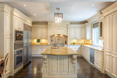 Photo 13 at 1 Sanibel Crescent, Uplands, Vaughan