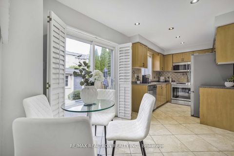 Photo 8 at 287 Wildberry Crescent, Vellore Village, Vaughan