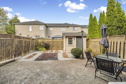 Photo 23 at 287 Wildberry Crescent, Vellore Village, Vaughan