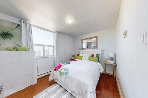 Photo 5 at 1001 - 1145 Logan Avenue, Broadview North, Toronto