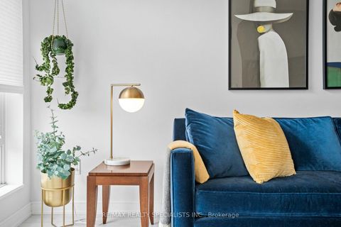 Photo 14 at 610 - 525 Adelaide Street W, Waterfront Communities C1, Toronto