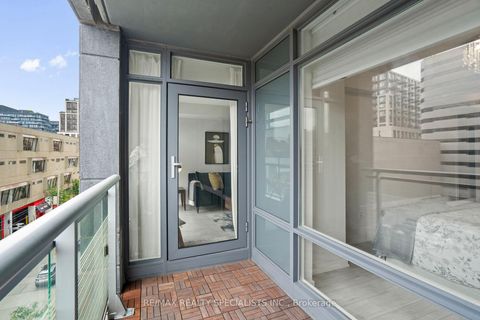 Photo 28 at 610 - 525 Adelaide Street W, Waterfront Communities C1, Toronto