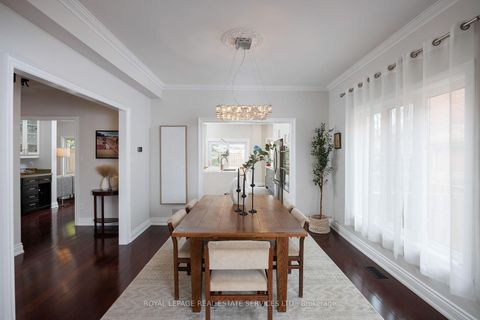 Photo 11 at 1061 Summit Ridge Drive, WT West Oak Trails, Oakville