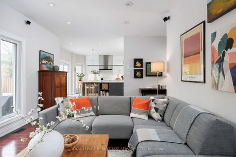 Photo 21 at 1061 Summit Ridge Drive, WT West Oak Trails, Oakville