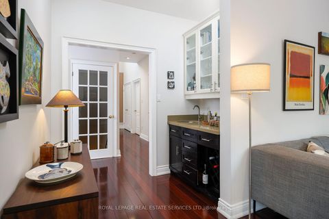 Photo 22 at 1061 Summit Ridge Drive, WT West Oak Trails, Oakville