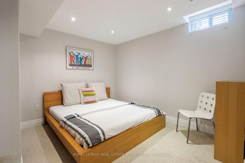 Photo 41 at 1061 Summit Ridge Drive, WT West Oak Trails, Oakville