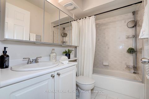 Photo 19 at 11 - 988 Sheppard Avenue W, Bathurst Manor, Toronto