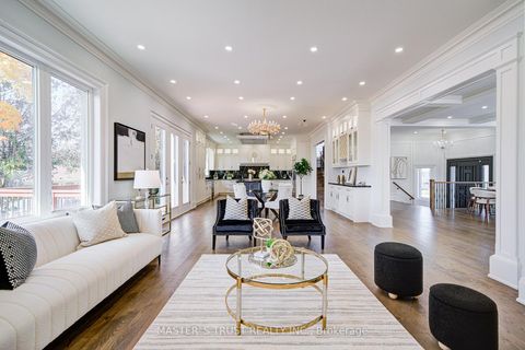 Photo 9 at 36 Sussex Avenue, Crosby, Richmond Hill